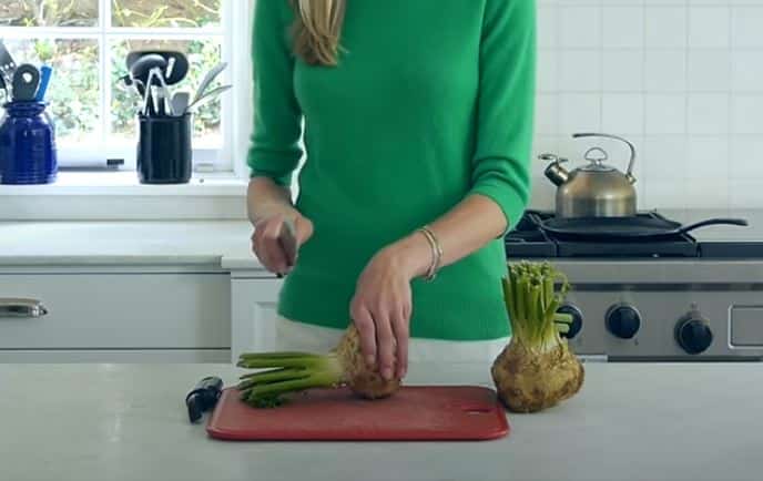 How to store cut celery root in the fridge